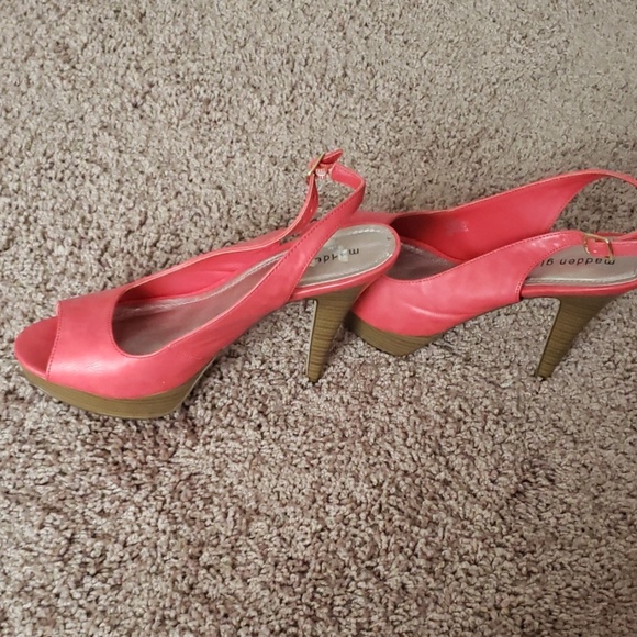 Shoes - Picture 2 of 2